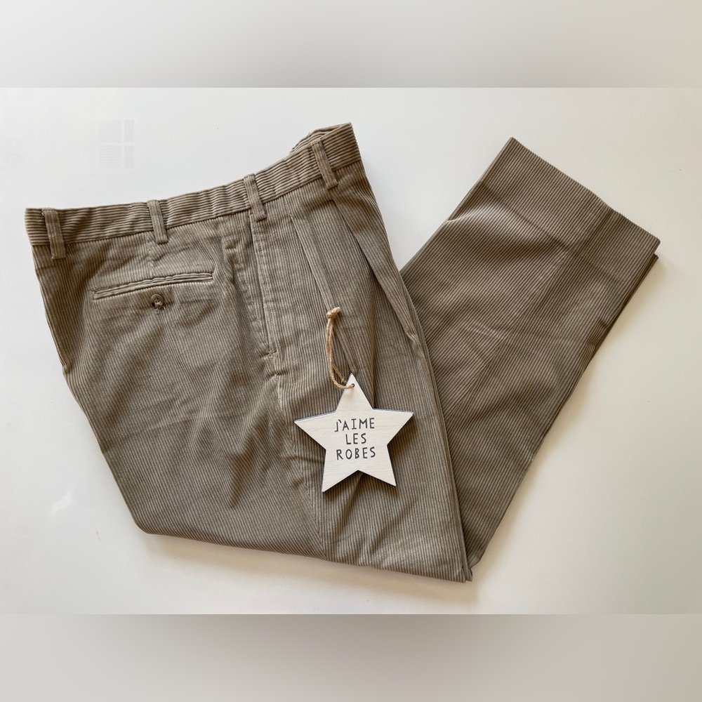 EDDIE BAUER Men's Greige Corduroy Pants